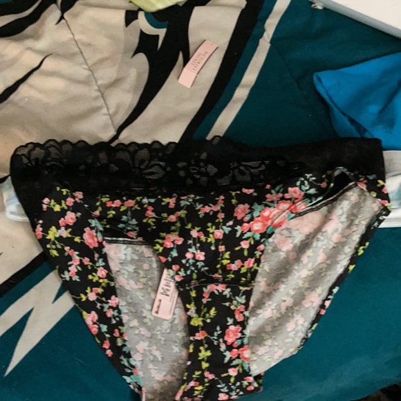 Thong - Picture 2 of 3